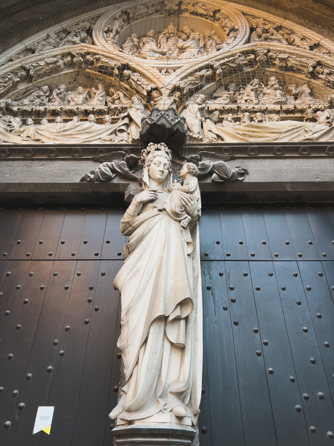 Iglesia de Nuestra Señora en Brujas