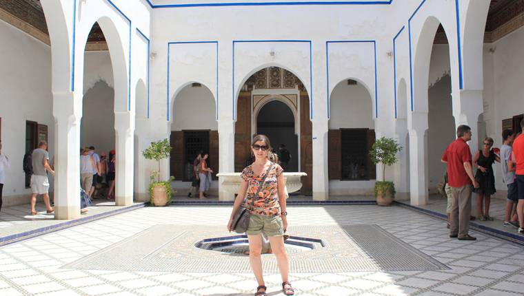 Patio en el palacio Bahia de Marrakech Patio en el palacio Bahia de Marrakech