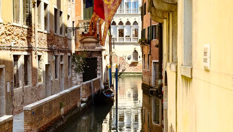 Canales en Venecia