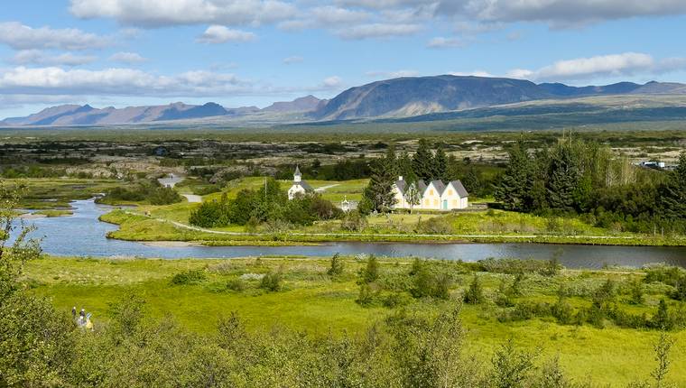 Como viajar barato a Islandia