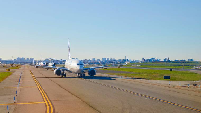 Ir del aeropuerto de LaGuardia al centro de Nueva York