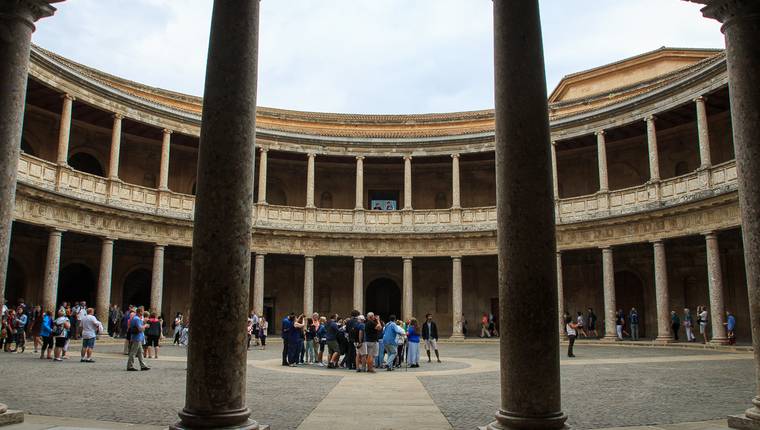 Palacio circular de Carlos V en la Alhambra Palacio circular de Carlos V en la Alhambra