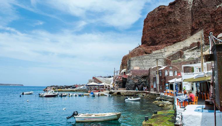 Que visitar en Oia Puerto de Amoudi