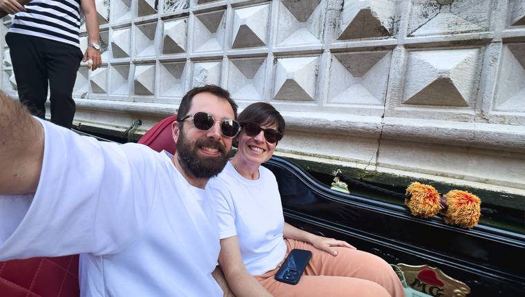 Recorrido en gondola por Venecia