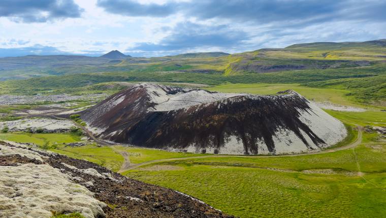 Roaming Islandia