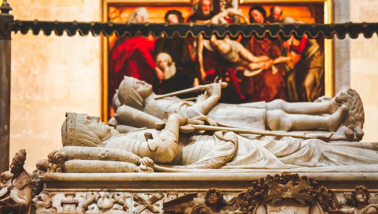 Tumba reyes católicos en la Capilla Real de Granada