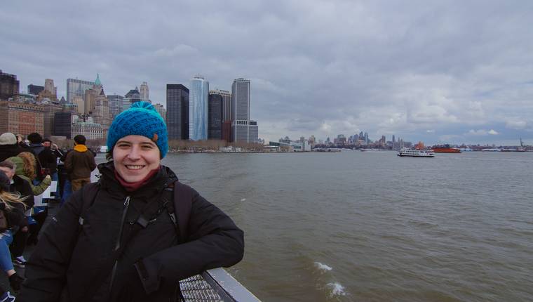 Vistas de camino a Ellis Island en Nueva York