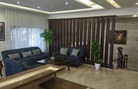 Black Iris Hotel
