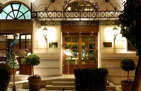 Hera Hotel