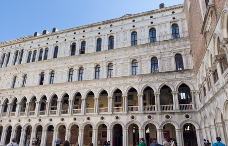 Visitar el Palacio Ducal