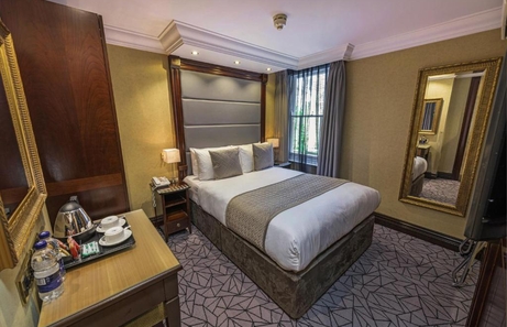 Hyde Park International