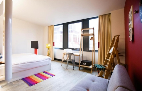 The Corner London City