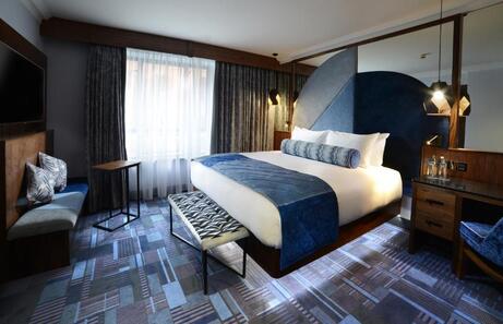 Arthaus Hotel