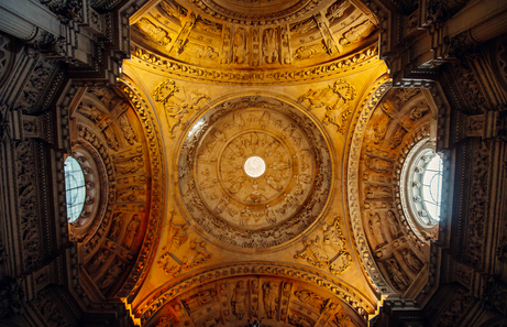 ¿Cómo es la Catedral de Sevilla por dentro?
