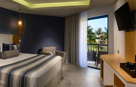 Catalonia Yucatan Beach