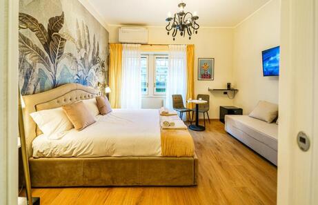 Romana Suites