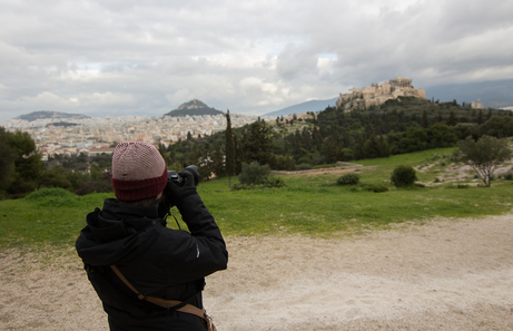 Fotografiando el acropolis desde Philopapos