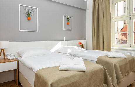 Hotel Garden Court