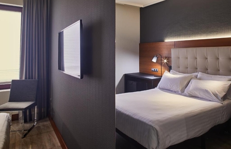 Hotel Silken Amara Plaza