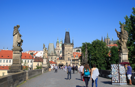 Mala Strana vista desde el puente de Carlos de Praga