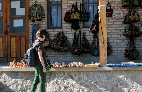 ¿Cómo cambiar dinero en Uzbekistan?