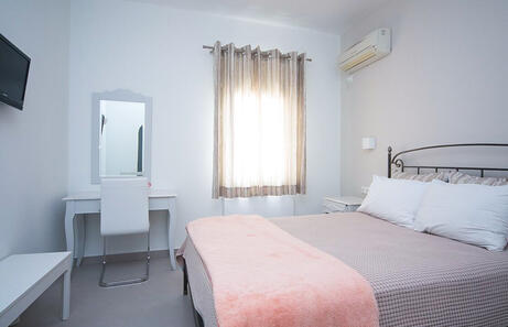 Pelican Hotel