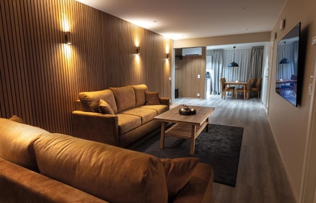 Royal Roi Apartments