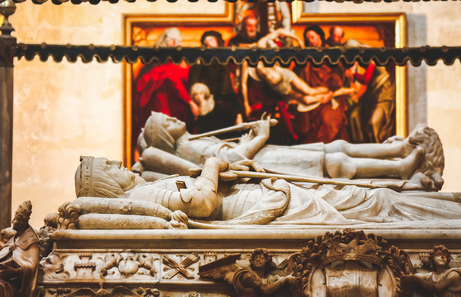 Tumba reyes católicos en la Capilla Real de Granada