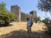 Henar visitando el Castillo de Guimaraes