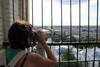 Henar mirando desde el mirador de Smolny