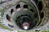 Fotogenica escalera de caracol en Sintra