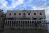 Portico del Palacio Ducal de Venecia