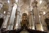 Que ver en Granada - Nave central de la Catedral