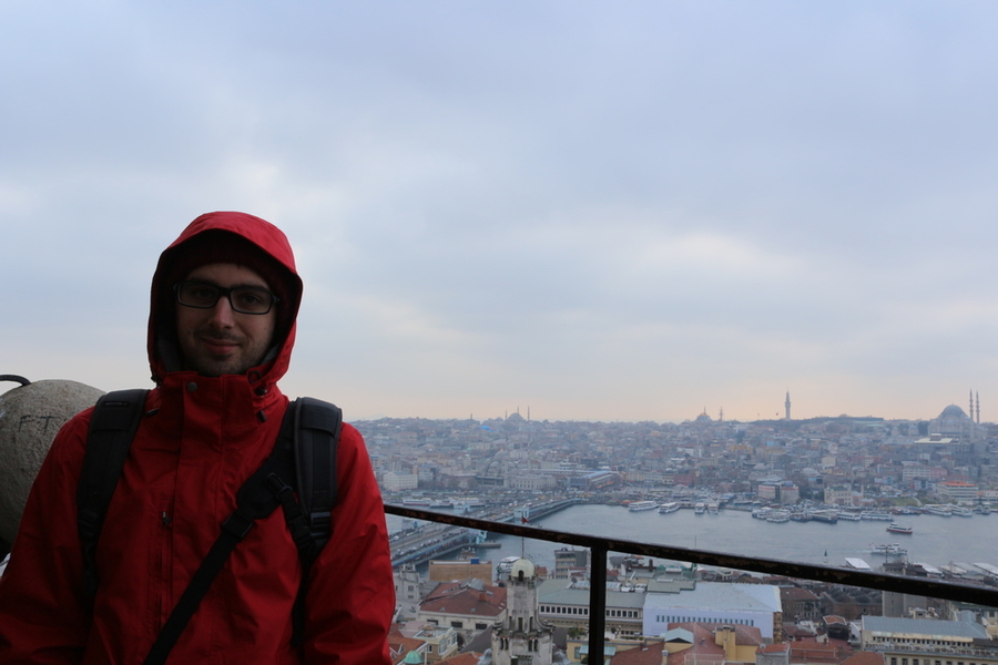 Aitor en el mirador de la Torre Galata Aitor en el mirador de la Torre Galata