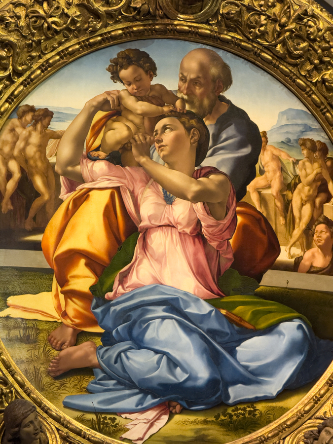Visitar la Galería Uffizi y ver obras de Miguel Ángel como El Tondo Doni