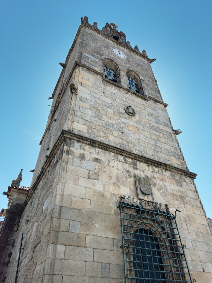 mejores cosas que ver en Guimaraes: Iglesia de Nuestra Señora de la Oliveira