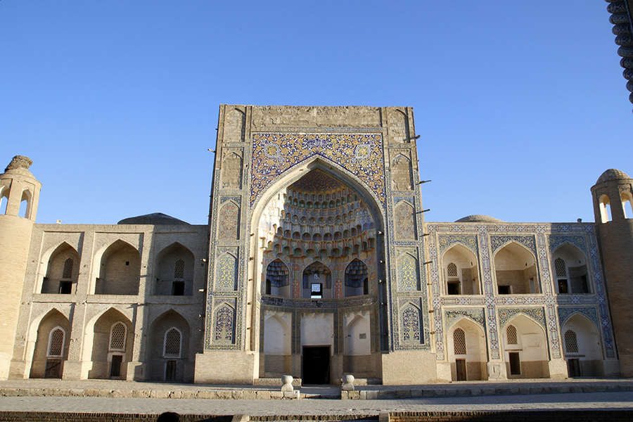 Madraza Abd al-Aziz Khan en Bukhara