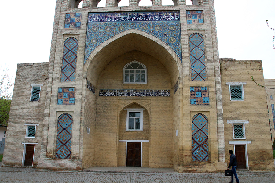 Mausoleo Yenus Jan en Tashkent Mausoleo Yenus Jan en Tashkent