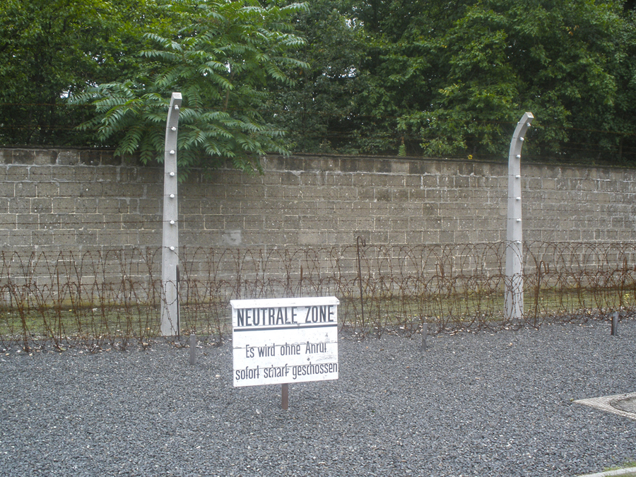 Zona Neutral -Sachsenhausen Zona Neutral -Sachsenhausen