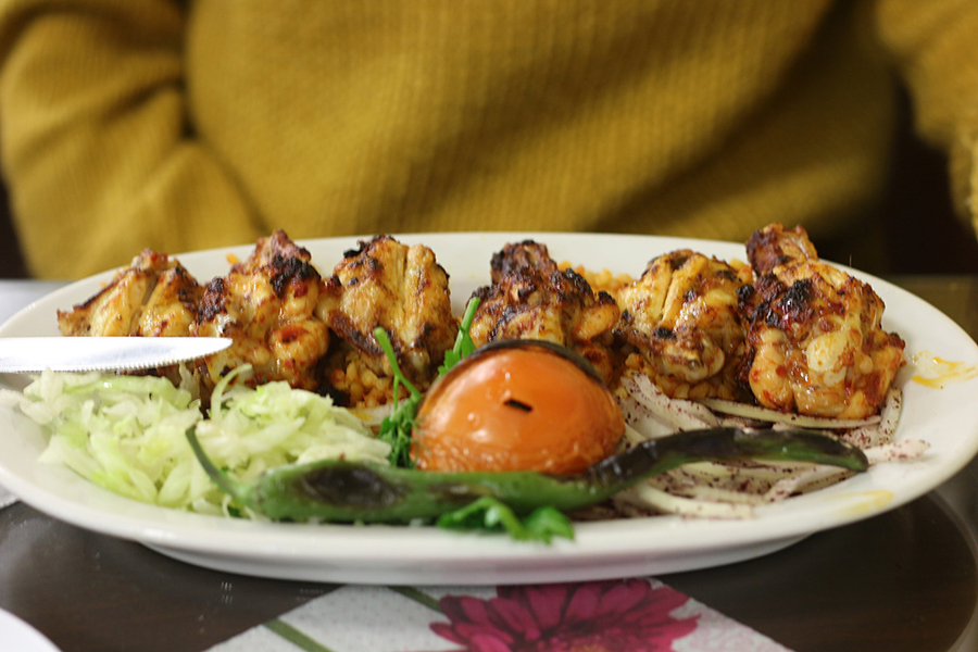 Pollo picante - comida turca Pollo picante - comida turca