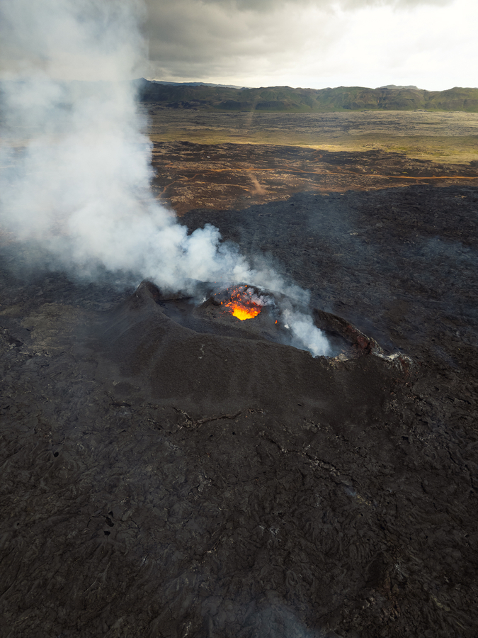 Que hacer en Islandia trekking hasta el Volcan Fagradalsfjall