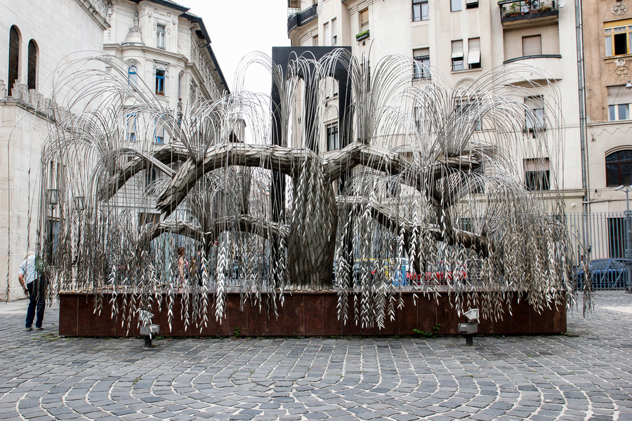 Arbol en la Gran Sinagoga de Budapest