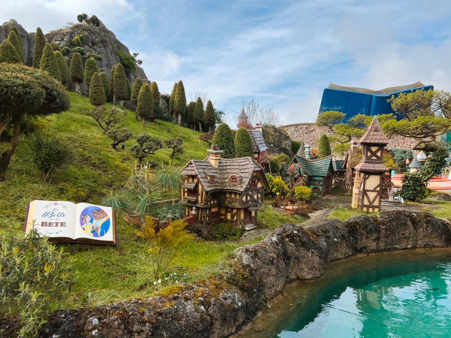 Bella y bestia disneyland paris