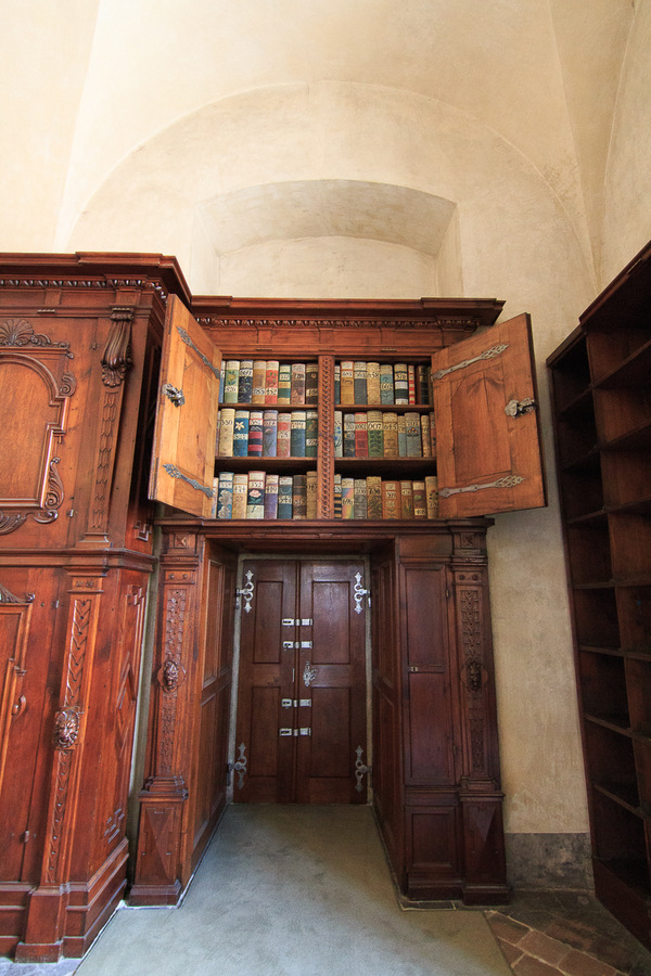 Biblioteca dentro del Palacio Real del Castillo de Praga Biblioteca dentro del Palacio Real del Castillo de Praga