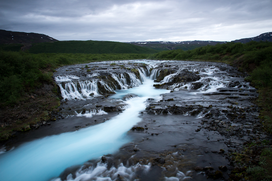 Catarata Bruarfoss en ruta extendida del circulo dorado