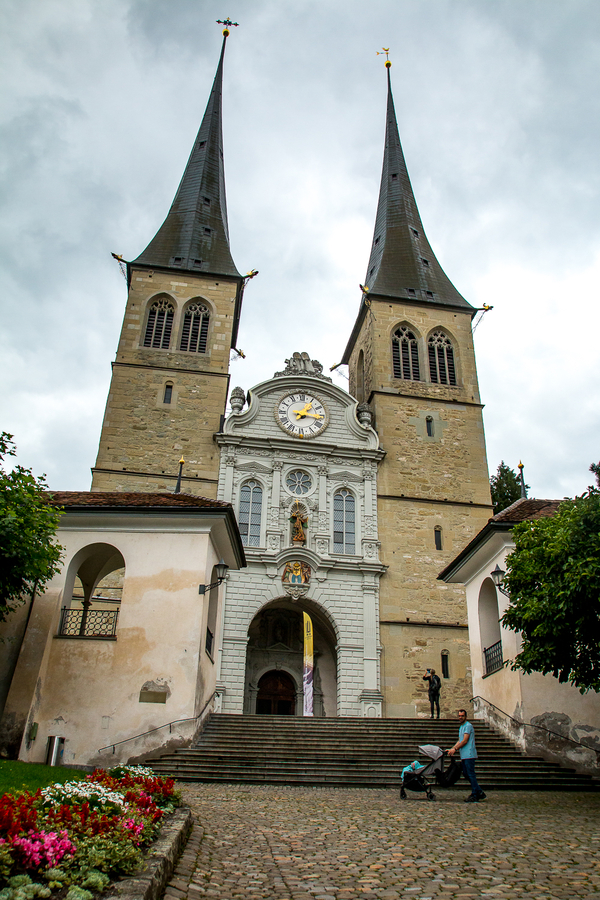 Catedral de Lucerna (Hofkirche)