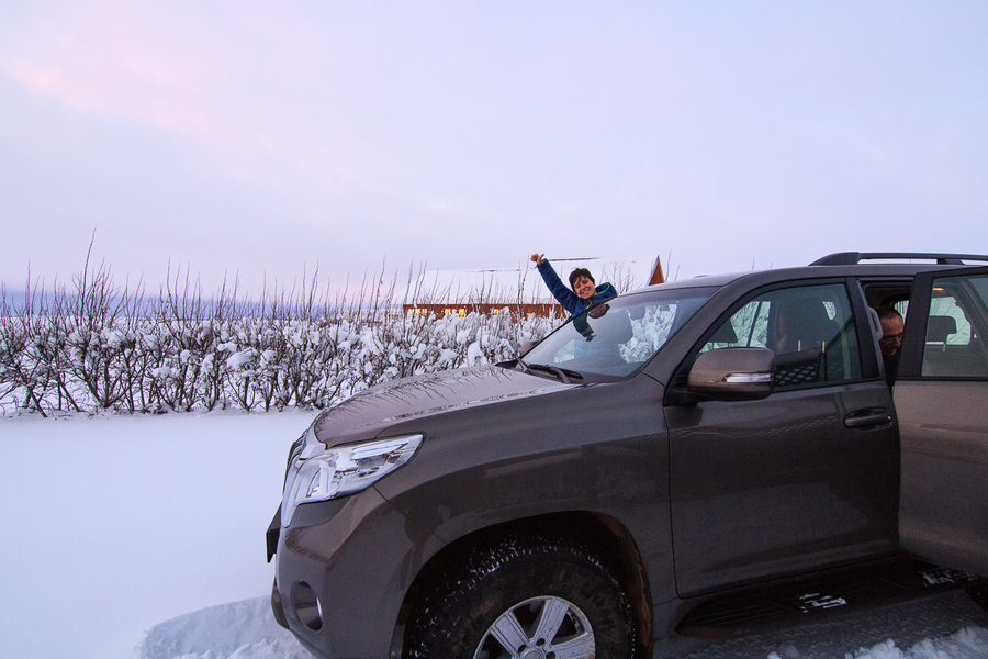 Coche alquiler 4x4 Islandia nieve Coche alquiler 4x4 Islandia nieve