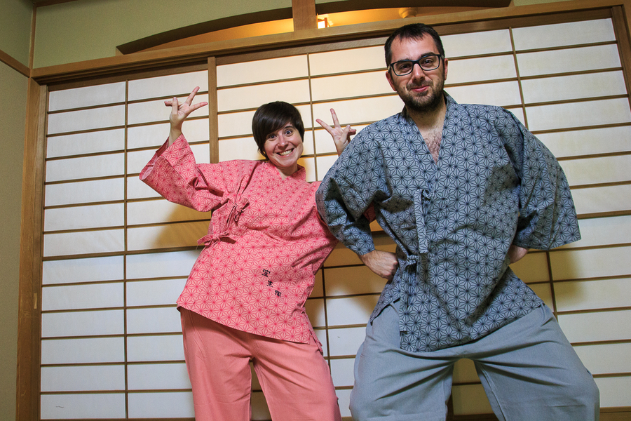Comete el Mundo en yukata Comete el Mundo en yukata