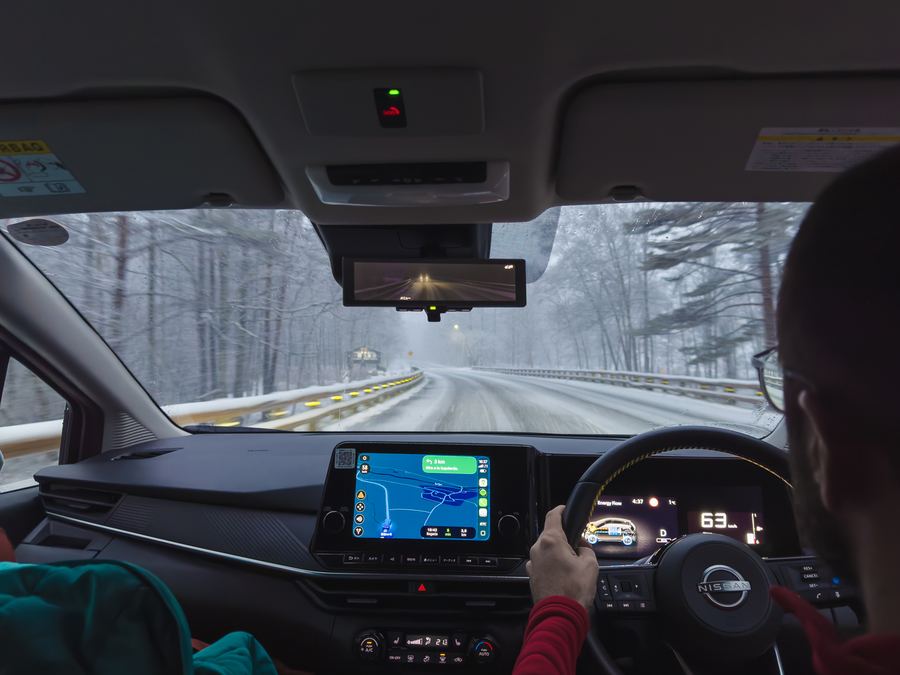 Conduciendo con nieve en japon