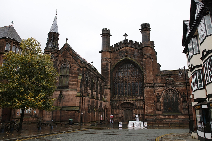 Entrada a la Catedral de Chester Entrada a la Catedral de Chester
